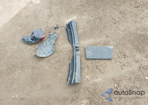 2021 Toyota Rav4 Xle из США, поврежденный, VIN 2T3W1RFV2MW134220